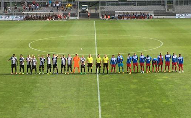 Startformation beider Teams