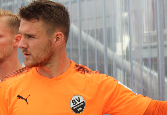 Torhüter Marcel Schuhen wurde jetzt von Trainer Kenan Kocak zur aktuellen Nummer 1 ernannt