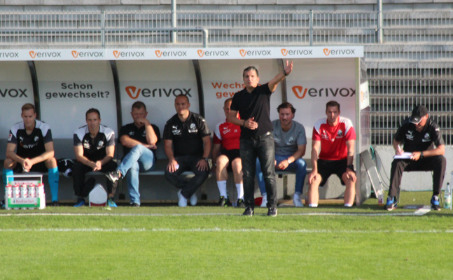 Anweisungen von SVS-Coach Kenan Kocak