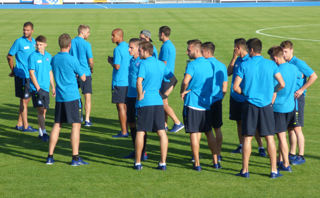 Platzbesichtigung des KSC