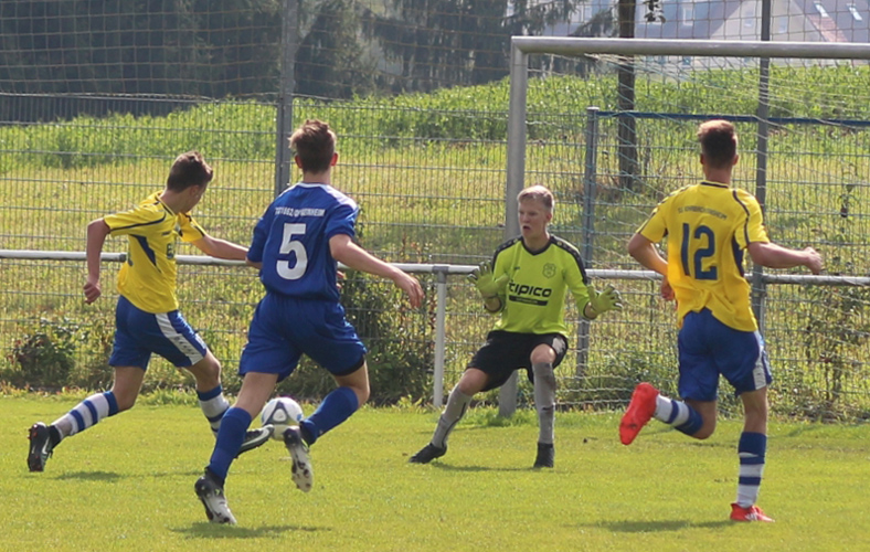 Joscha Rupp vergibt in aussichtsreicher Position