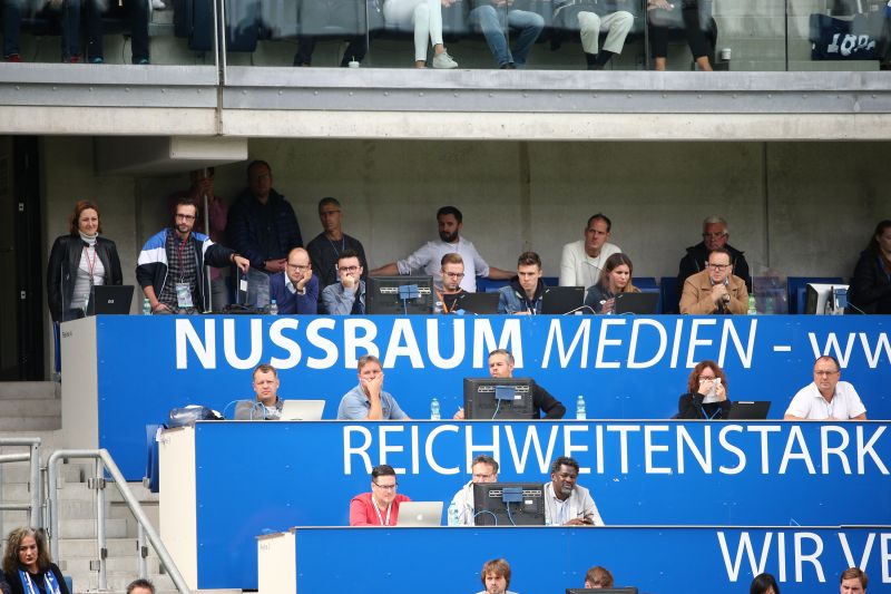 Blick auf die Pressearbeitsplätze in der Rhein-Neckar-Arena