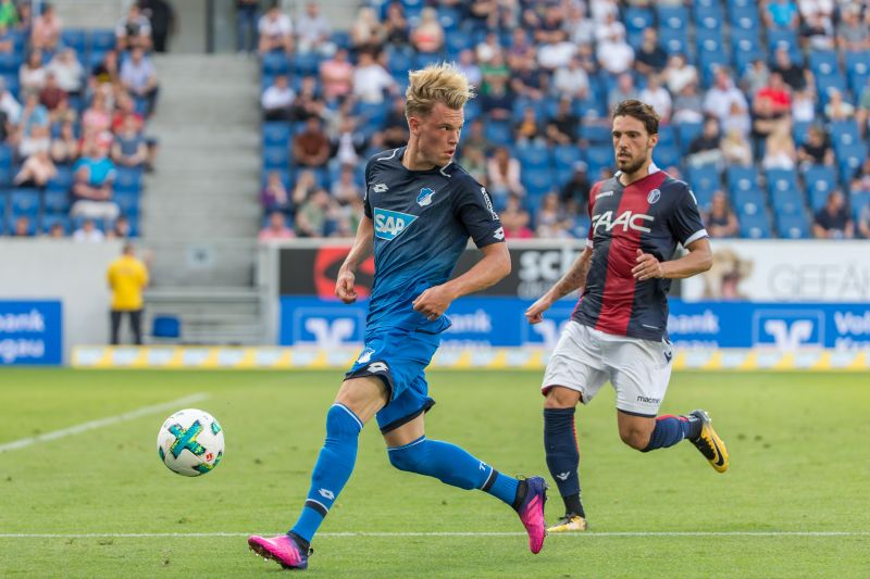 Robin Hack hat das Rüstzeug zu einer großen Profikarriere. Hier ist er im Einsatz in der Profimannschaft gegen Bologna.