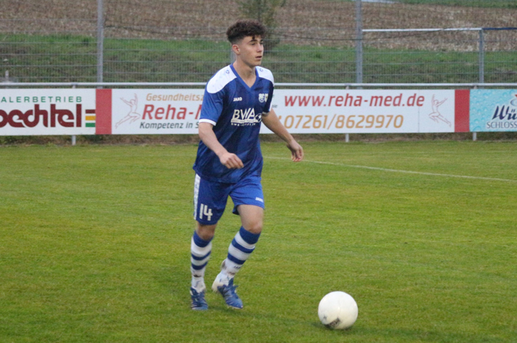 Michael Rohfleisch beim Aufbauspiel