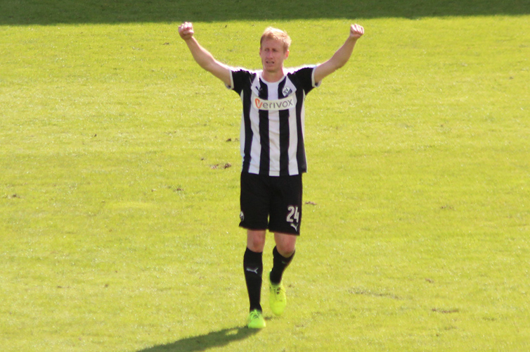 Philipp Klingmann beim Torjubel