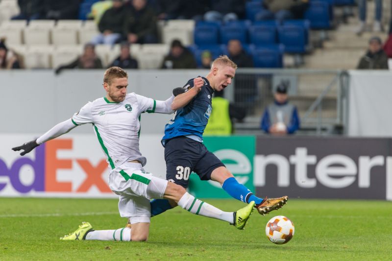 Philipp Ochs (re.) erzielte beim 1:0 seinen ersten Pflichtspieltreffer für die TSG