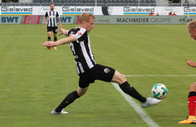 Philipp Klingmann traf beim Saisonauftakt in Kiel mit einem herrlichen Distanzschuss