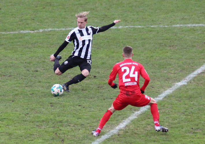 Jansen beim Torschuss