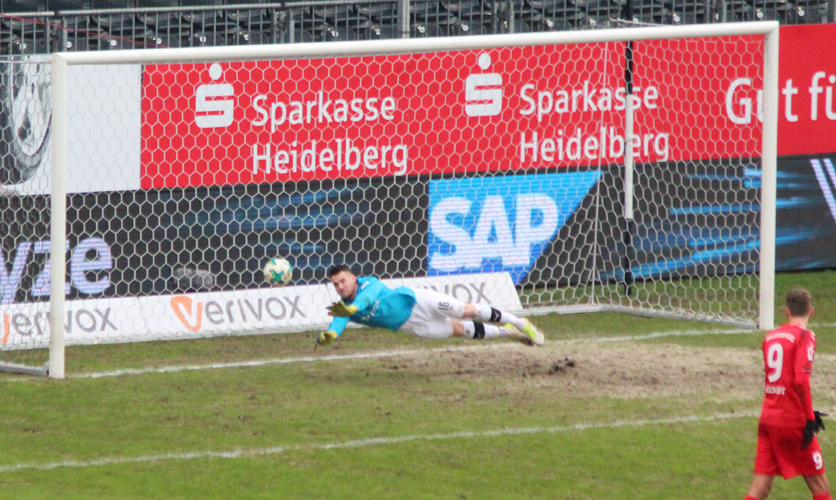 SVS-Keeper mit Reflexparade