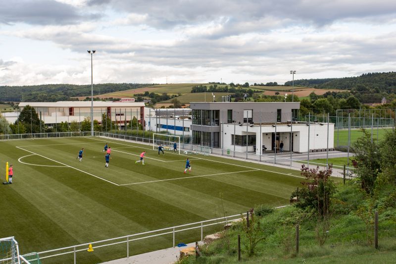 Optimale Entwicklungsmöglichkeiten bieten die hochmodernen Akademie-Stützpunkte