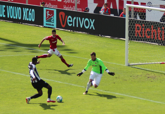 Großchance für den SVS im Hinspiel