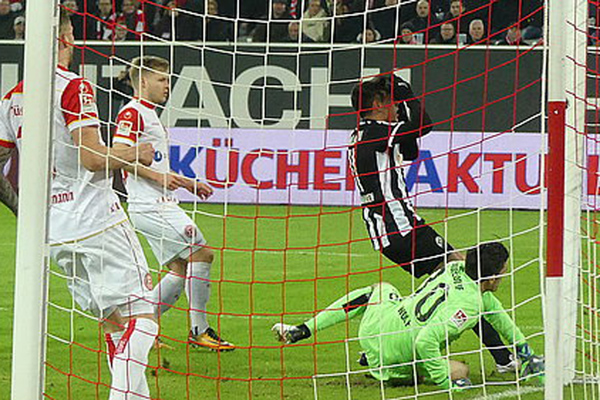 Zejnullahu vergibt in der Anfangsphase den Ausgleich