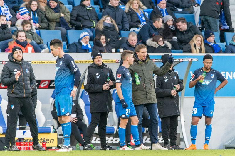 Enttäuschte Blicke bei den Hoffenheimern nach der Punkteteilung im Baden-Derby