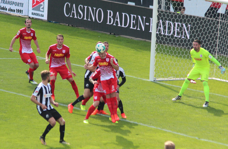 Spielsszene aus dem Hinspiel