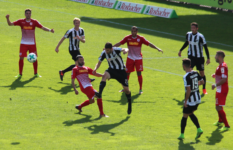 Spielsszene aus dem Hinspiel