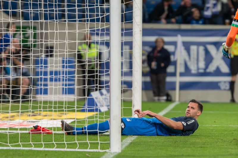 Szalai vergibt aus kurzer Distanz