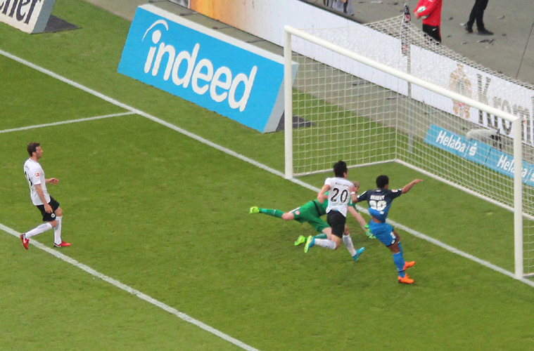 Gnabry kommt einen Schritt zu spät