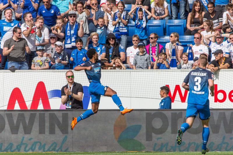 Gnabry feiert seinen Torerfolg