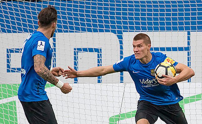 Kevin Behrens (re.) wechselt vom 1. FC Saarbrücken nach Sandhausen