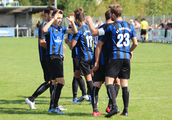 Gleich fünfmal konnten die Rohrbacher einen Treffer bejubeln