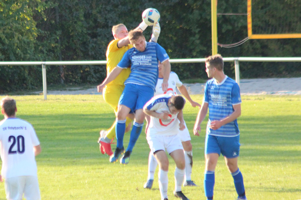 SV-Keeper Romig hält sicher