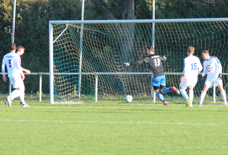 Steinsfurt erzielt das 1:1 durch Hentschke