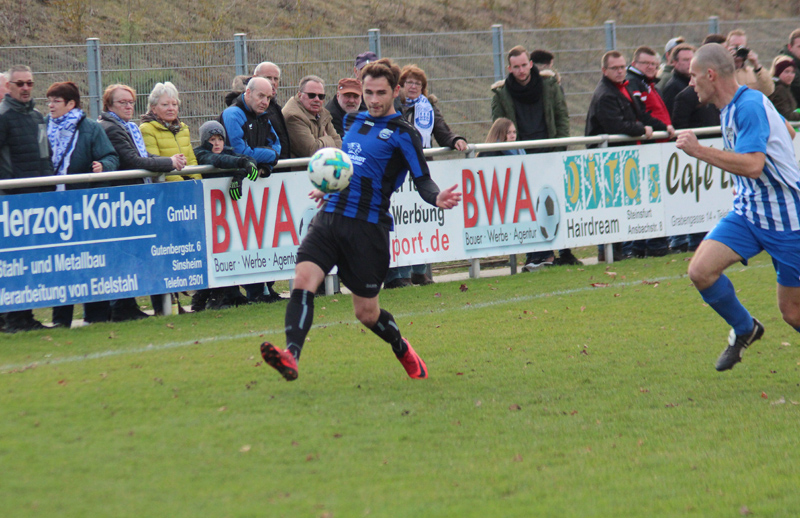 Karolus beim Flanken