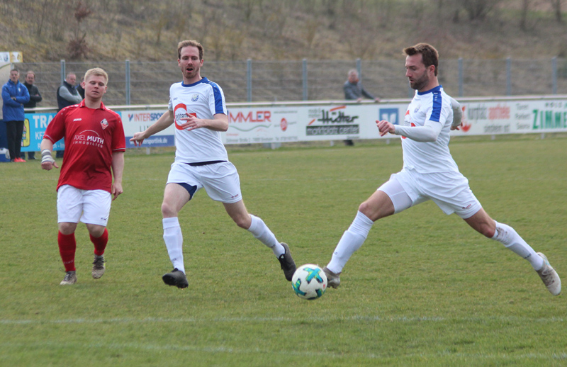 Dowalil (re.) mit Offensivdrang