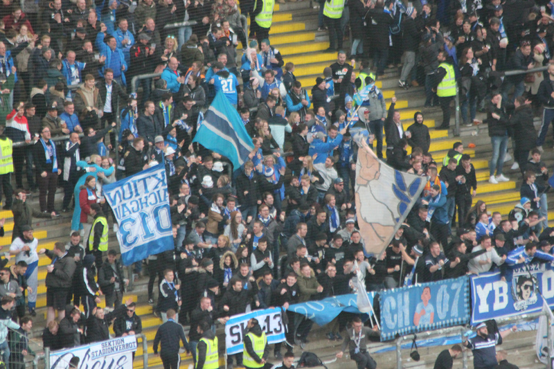 TSG-Fans feiern die 2:1-Führung