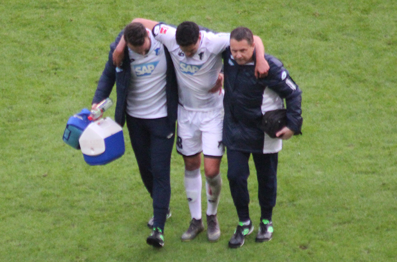 Amiri muss verletzt raus