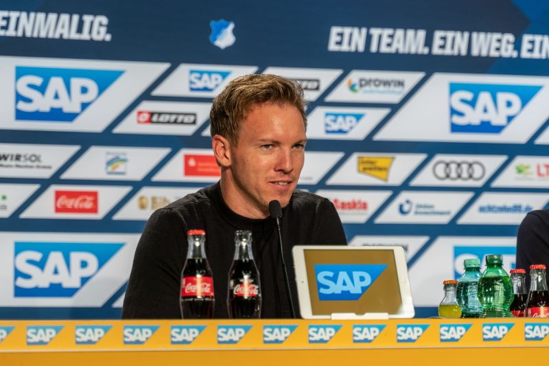 Trainer Nagelsamnn bei der PK