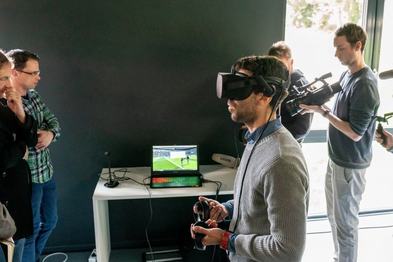 Visuelle Wahrnehmung von Spielsituationen durch den "Helix"