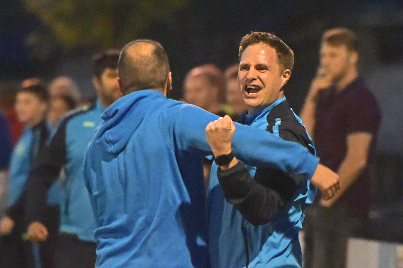 Gemmingens Trainer Kufner nach dem Abpfiff