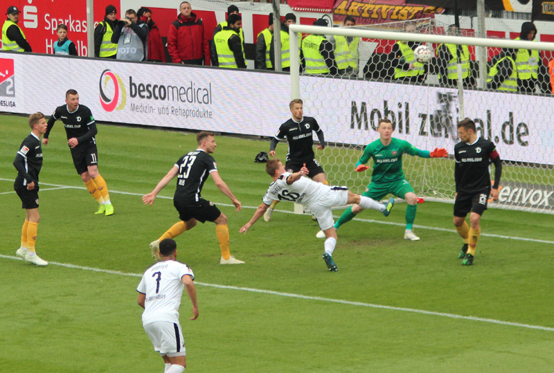 Behrens vergibt bin Rücklage