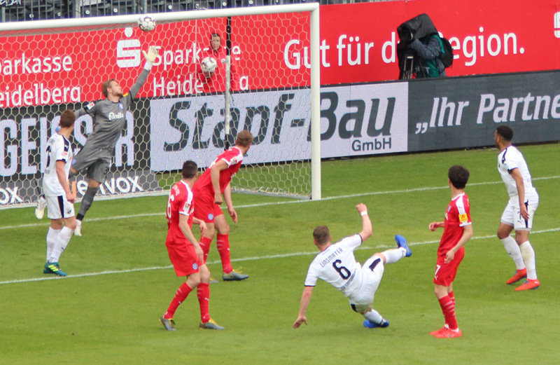 Linsmayer-Schuss im Fallen