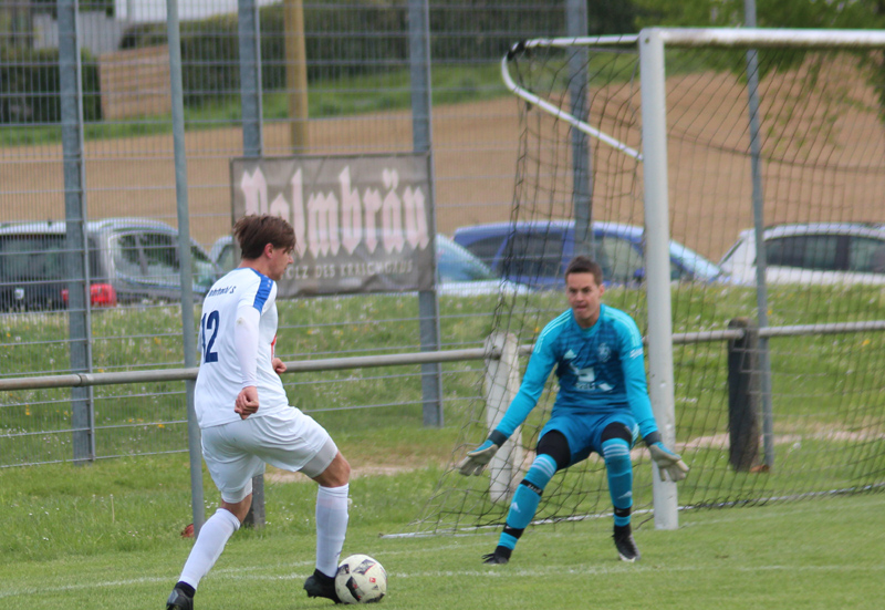 Christian Flaig vor dem FC-Tor