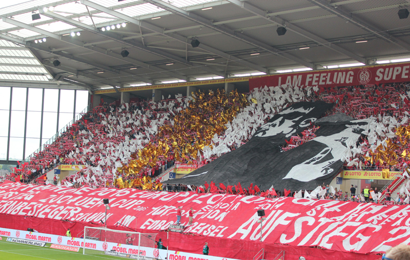 Mainzer-Fan-Choreografie