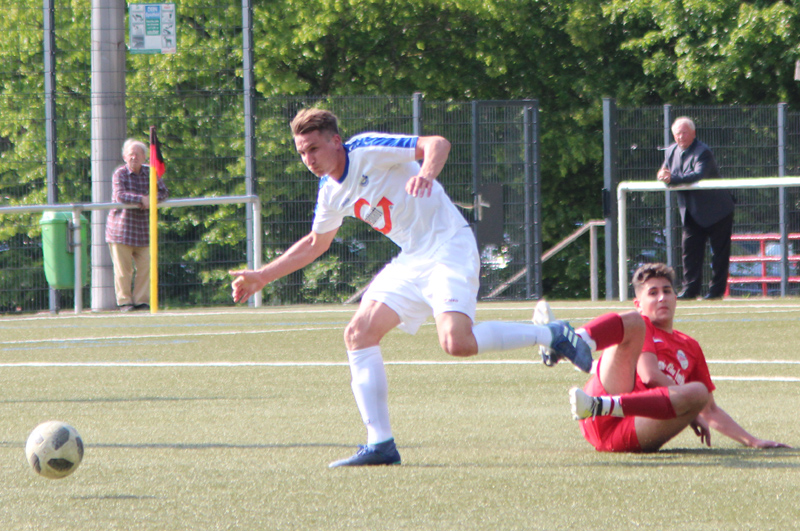 Hack als Zweikampfsieger