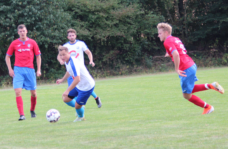 Rico Unser (Mitte) in Aktion