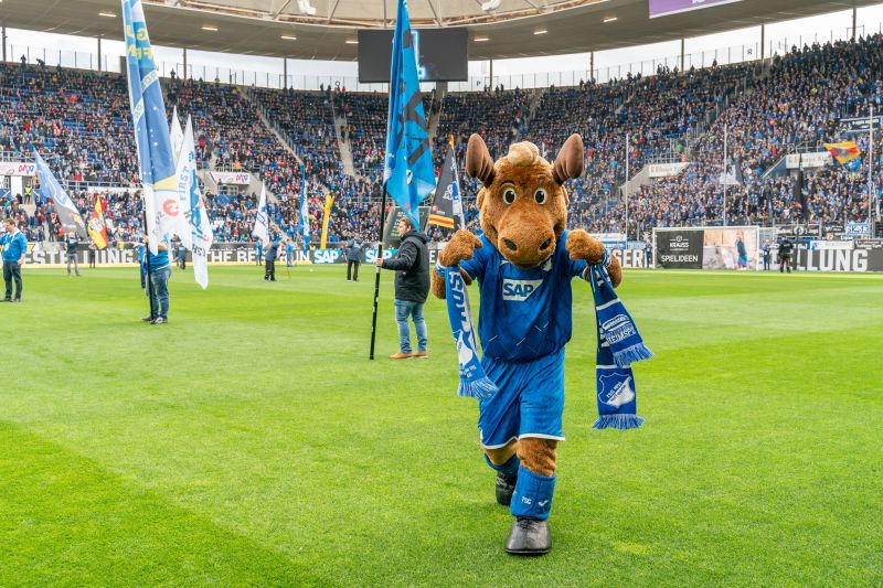 Auch Maskottchen Hoffi hat am Samstag frei