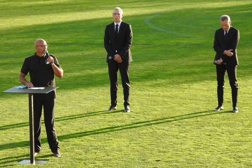 Ansprachen vom 2. Vorsitzenden der TSG Kristian Baumgärtner (li.) und den beiden 1899-Geschäftsführern Frank Briel (Mitte) und Dr. Peter Görlich