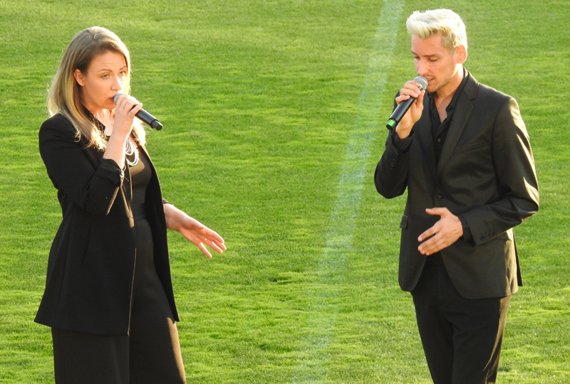 Musikalische Umrahmung von Katja Friedenberg und Rüdiger Skoczowsky