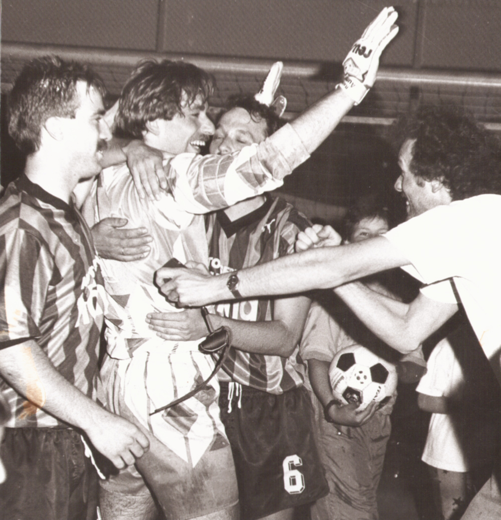 Gefeierter Held: SVR-Torhüter Jürgen Geiser