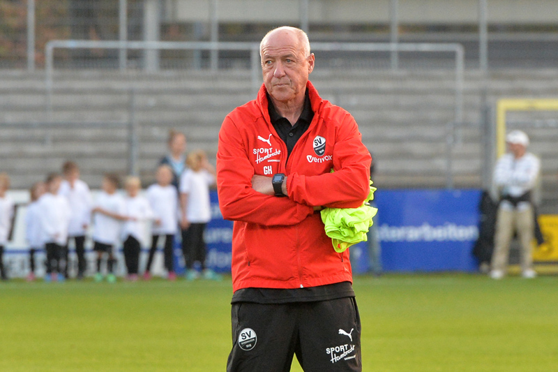 SVS-Coach Kleppinger lobte das Engagement seiner Mannschaft beim glücklichen Punktgewinn.