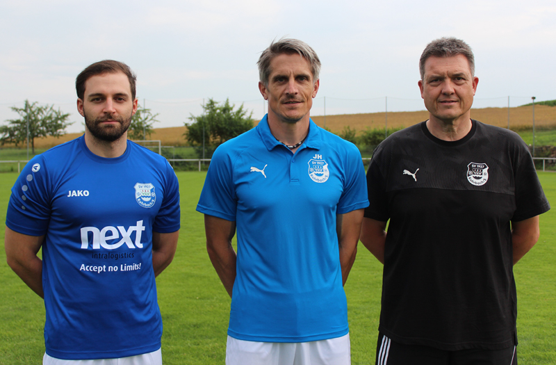 Trainerteam der 1. Mannschaft von links: Christian Heinlein, Joachim Heger und Marcus Preiß