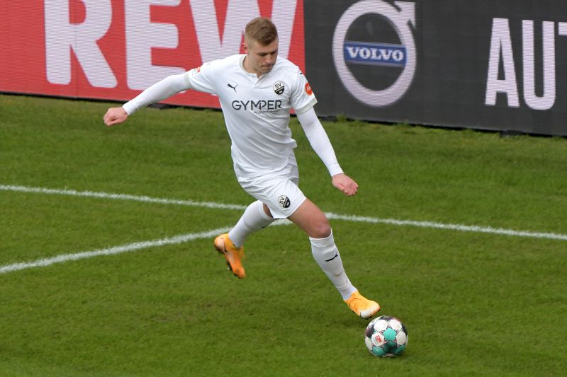 Zhirov ist ein wichtiger Faktor in der SVS-Defensive