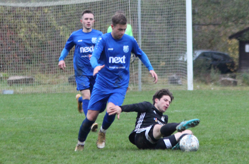 Rupp setzt sich in dieser Szene durch