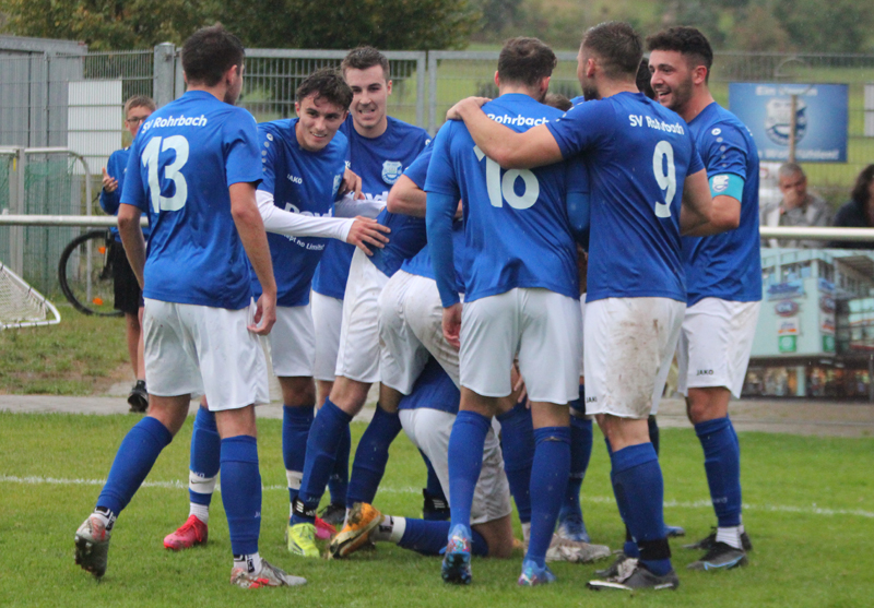 Torjubel soll es beim SV Rohrbach/S. im neuen Jahr wieder häufiger geben. Von Tabellenplatz 12 soll es ins obere Tabellendrittel gehen.