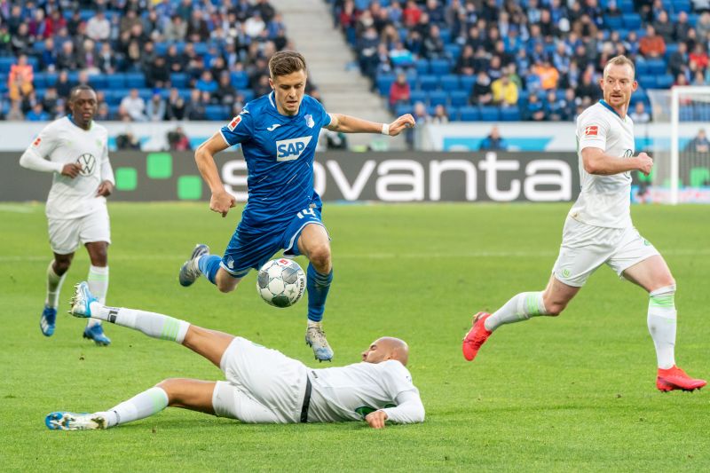 Am Samstag möchte die TSG - wie in dieser Szene Baumgartner - die Hürde Wolfsburg nehmen
