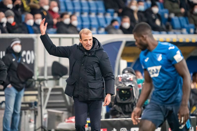 Ein engagierter TSG-Trainer Sebastian Hoeneß - kann er die Mannschaft wieder in die Erfolgsspur bringen?